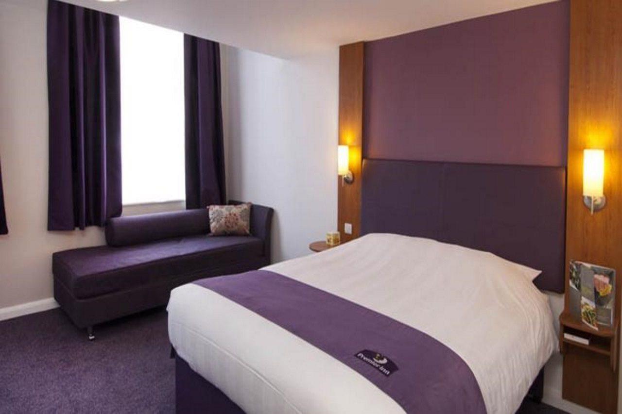 Premier Inn Walsall Esterno foto